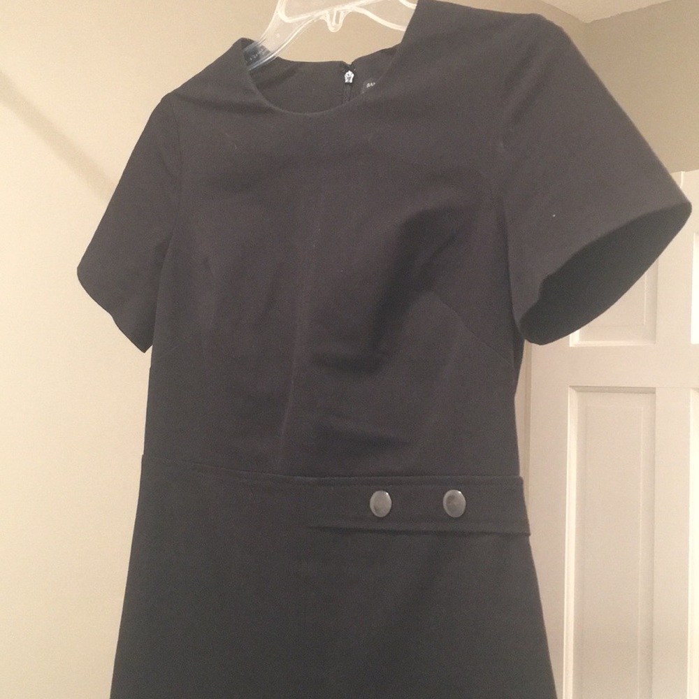 Banana Republic size 8P short sleeve sheath dress